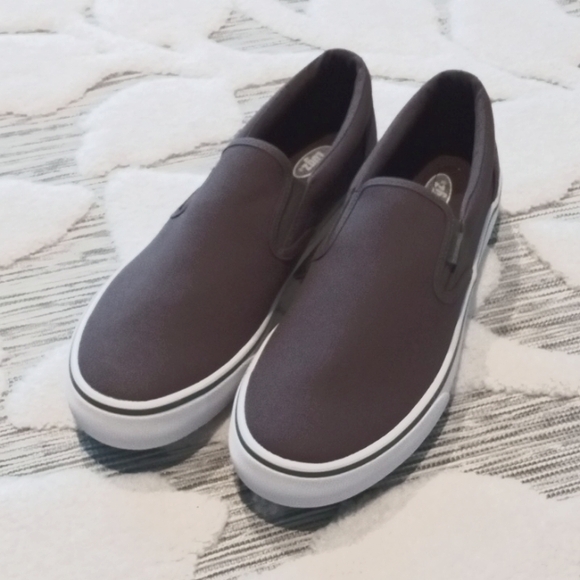 Lugz Sammy Canvas Slip On - Picture 1 of 10